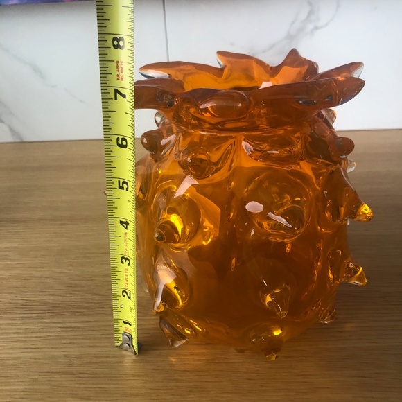 Stunning 18 Karat Orange Urchin Vase l Glass - Picture 5 of 7